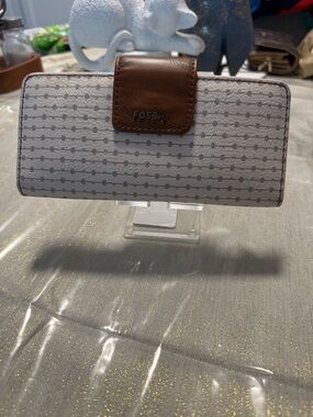 Fossil Gray Patterned Wallet with Brown Snap Flap